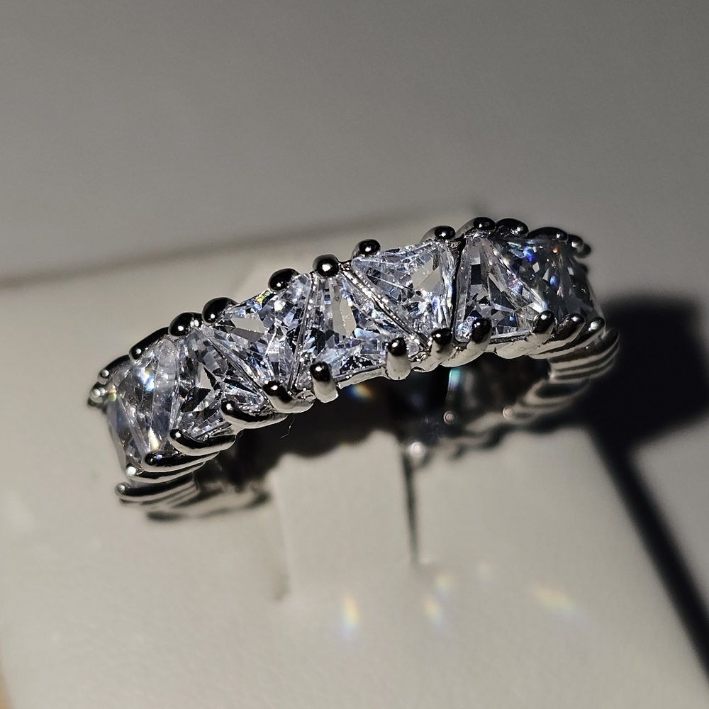 Silver trillion cut cubic zirconia fashion ring size 10